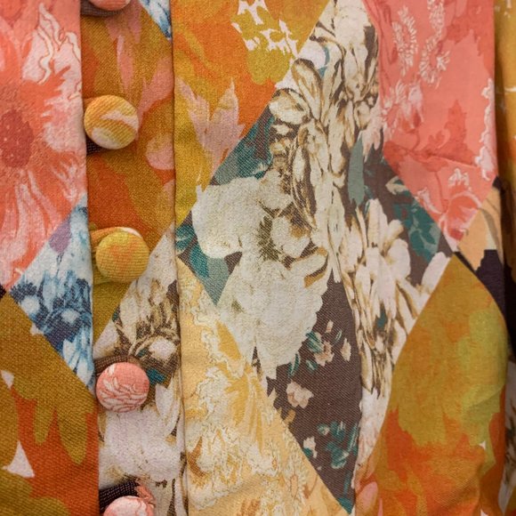 ASOS DESIGN button through mini shirt dress in tonal patchwork floral - Picture 5 of 5